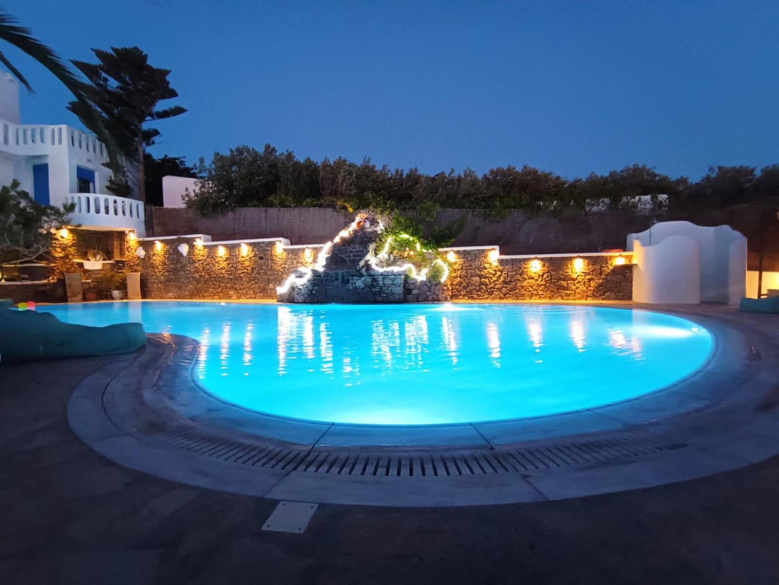 Mykonian Iros Suites & Villas Mykonos Town Екстер'єр фото